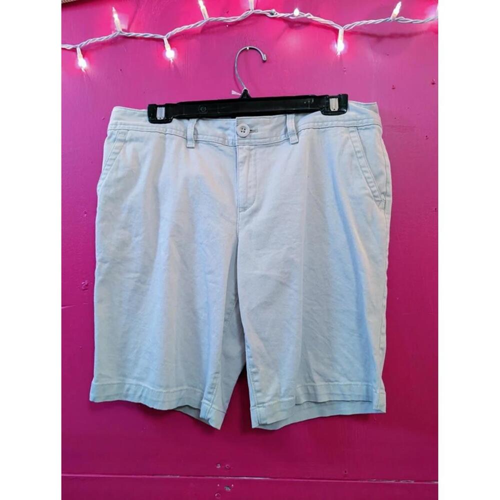 Eddie Bauer Heavy Khaki Chino Shorts 10